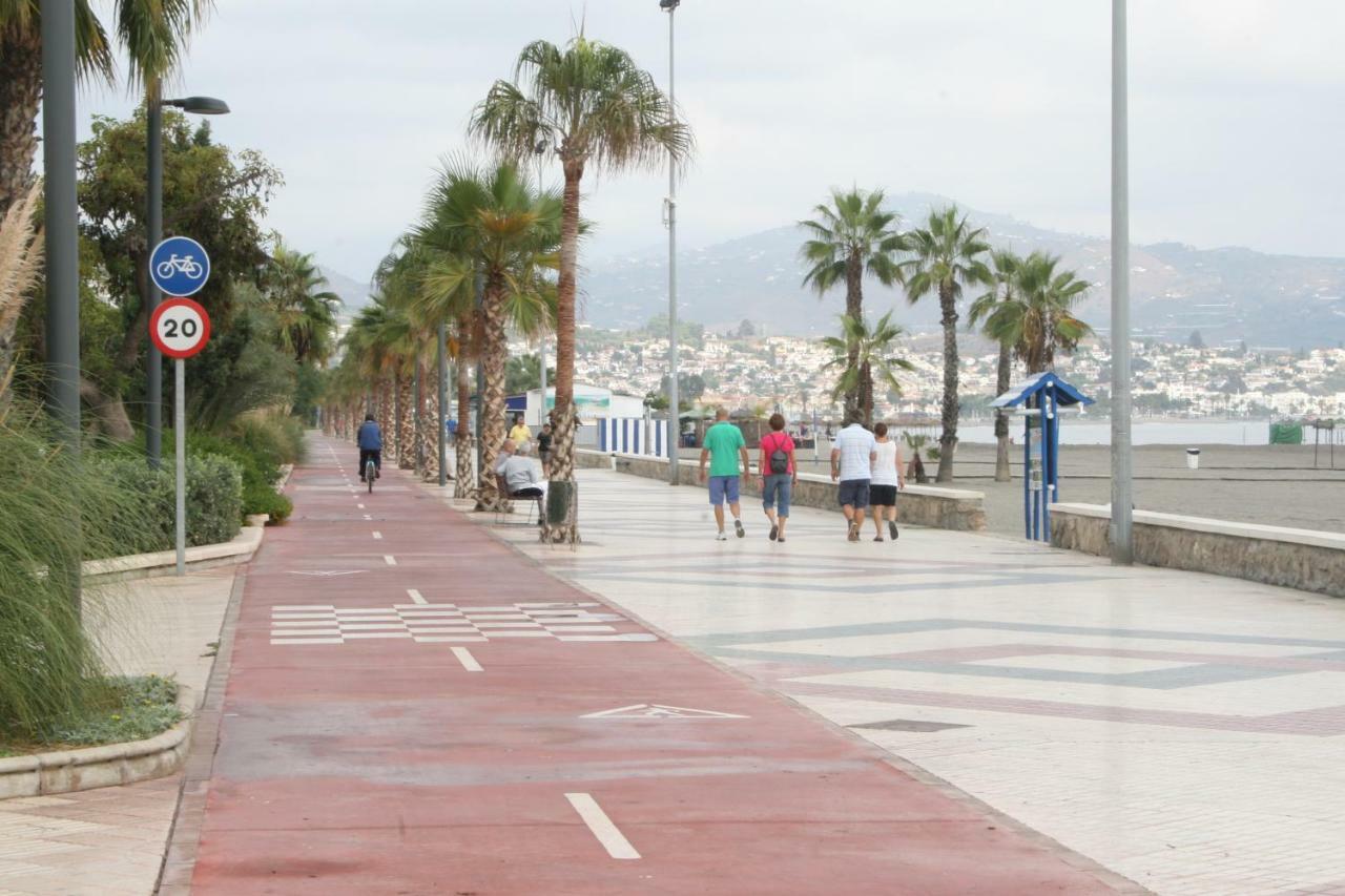 Ana'S Apartment Torre Del Mar Exterior photo